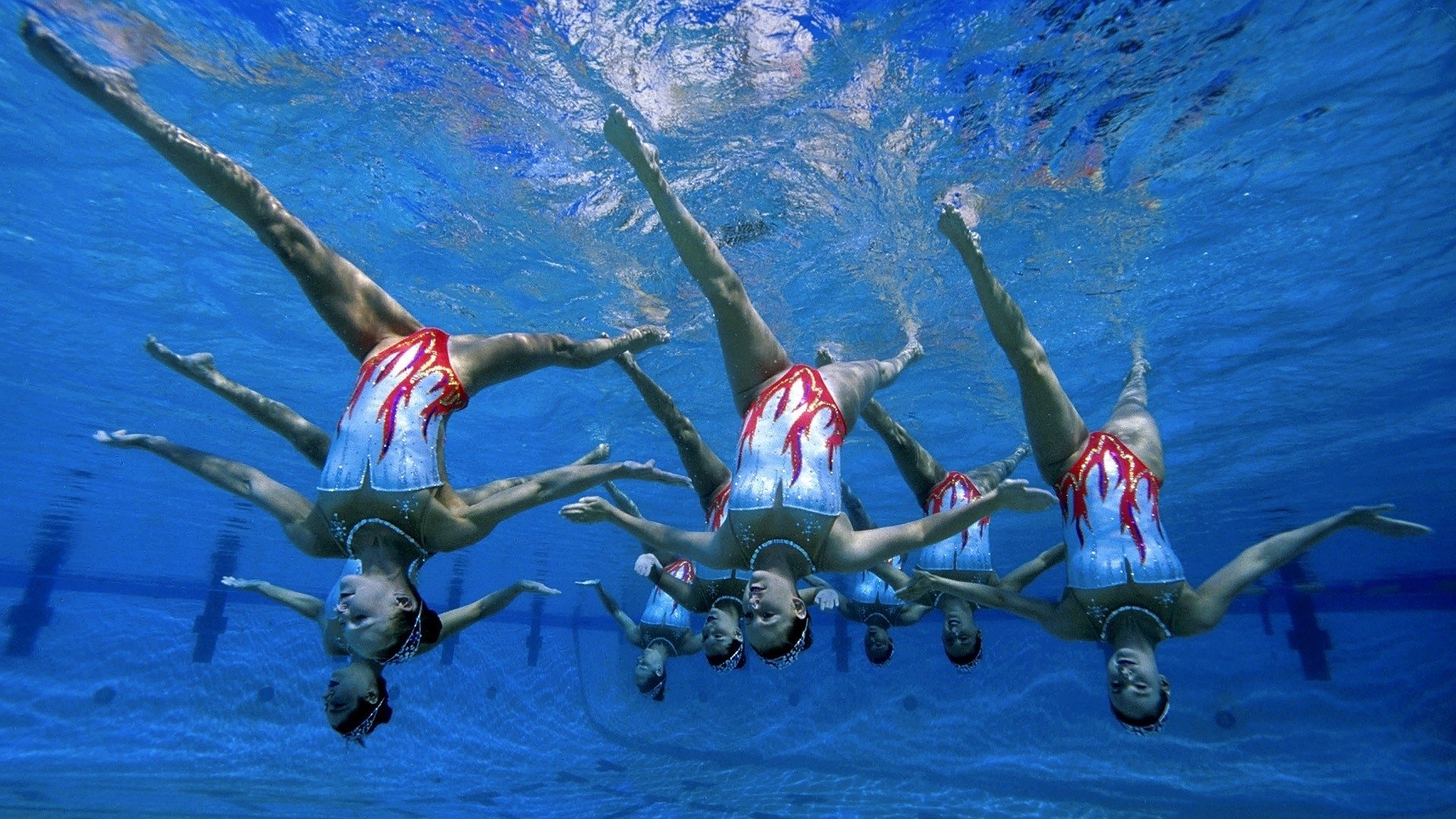 神奇错位！比利亚雷亚尔借CBA季后赛强势反弹，上海海港靠欧联看傻球迷